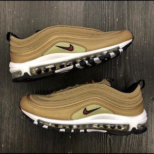 Air Max 97 🔥 ( metallic gold )